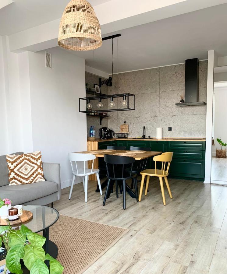 Green Apartment Giżycko Extérieur photo